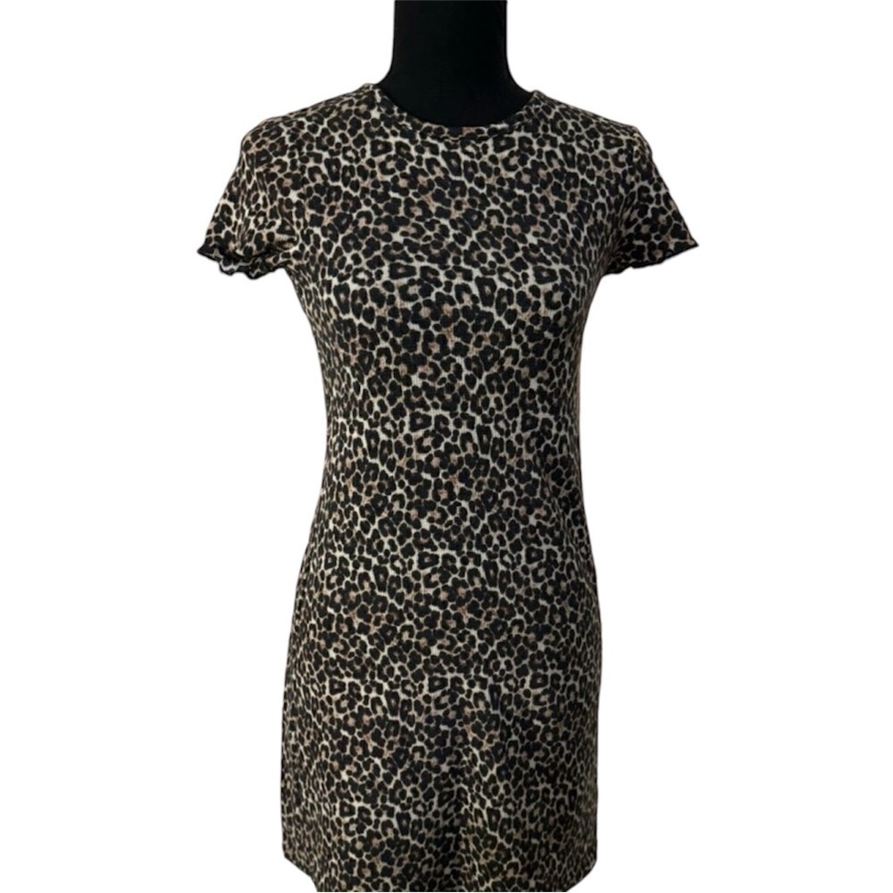 🔵 5 for $25 AMERICAN EAGLE women’s short sleeve fitted leopard print mini dress